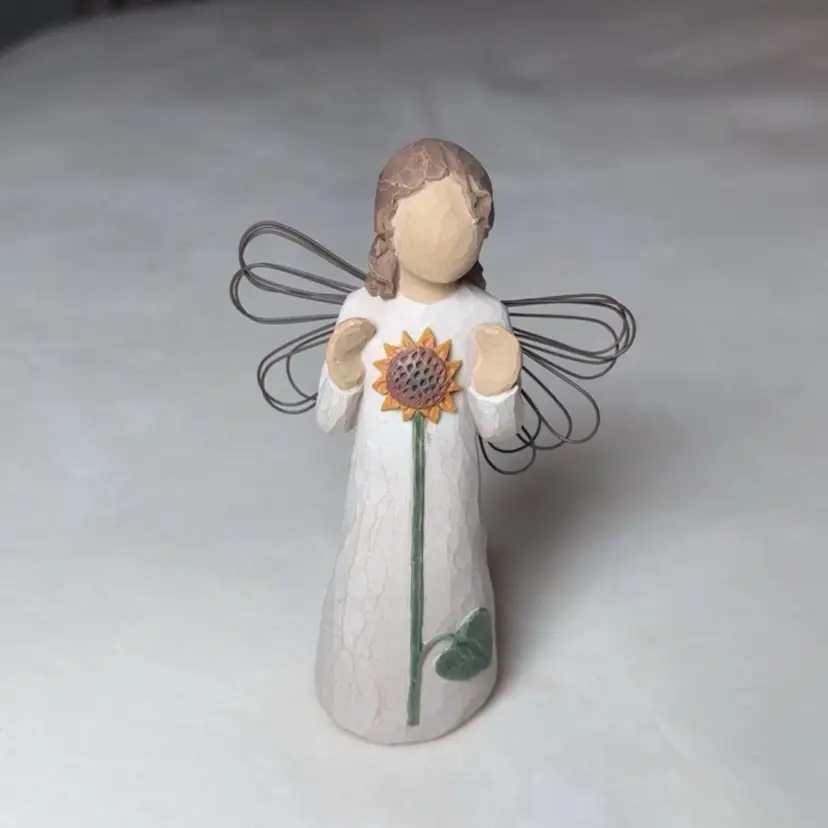 Vintage - 2001 Willow Tree Sue Lordi Demdaco - ANGEL OF SUMMER 5 1/4” Figurine