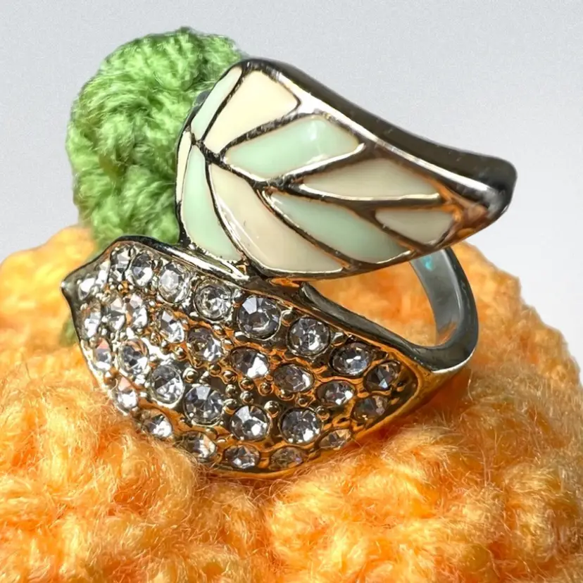 Green Enamel Leaf & Rhinestones Ring. Size 8-1/2”. Gold-toned.