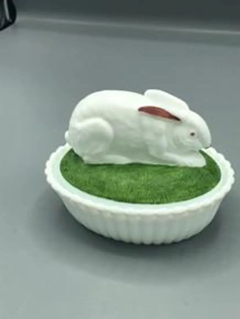 Westmorland milk glass painted rabbit dish