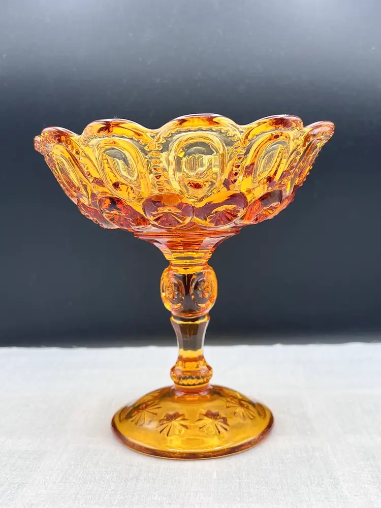 Vintage LE Smith Amber Moon & Stars 7" x 6 1/2" Pedestal Compote Bowl