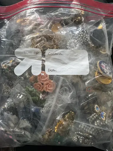 Jewelry-Incoming New Auction Wins!