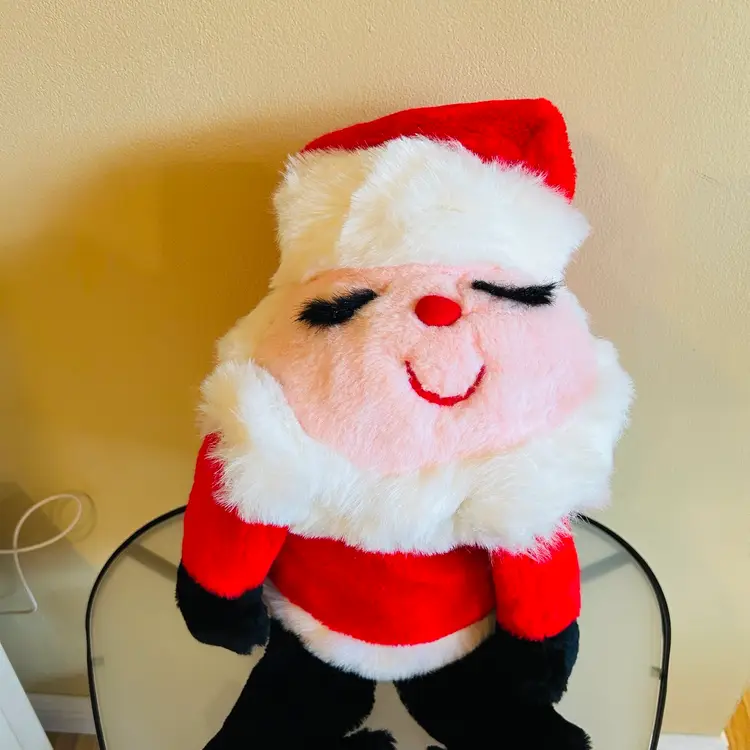 Vintage Ms Noah Santa Claus Plush Terrific Santa Signed Stuffed Animal w/Tags