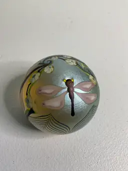 0008 Orient And Flume Dragonfly Uranium Paperweight