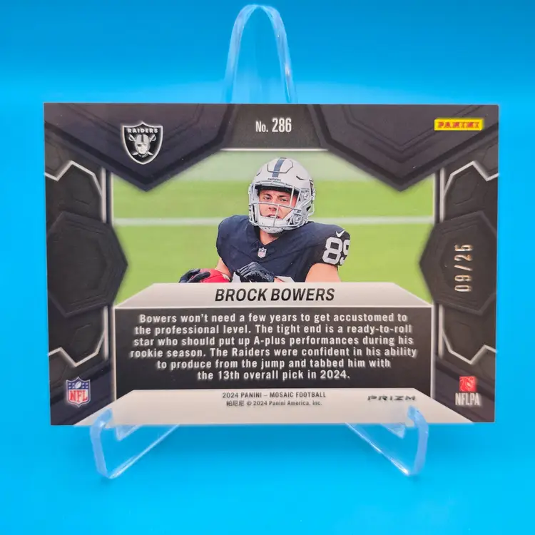 Brock Bowers 2024 Panini Mosaic White Prizm RC 9/25 Las Vegas Raiders