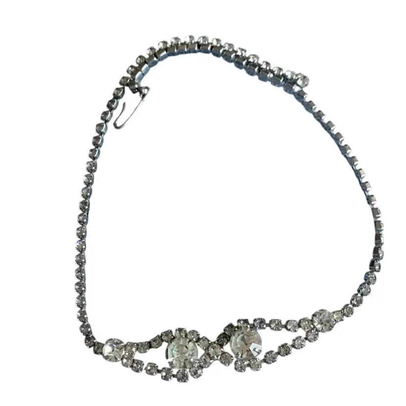 Vintage Silver Tone Clear Rhinestone Necklace