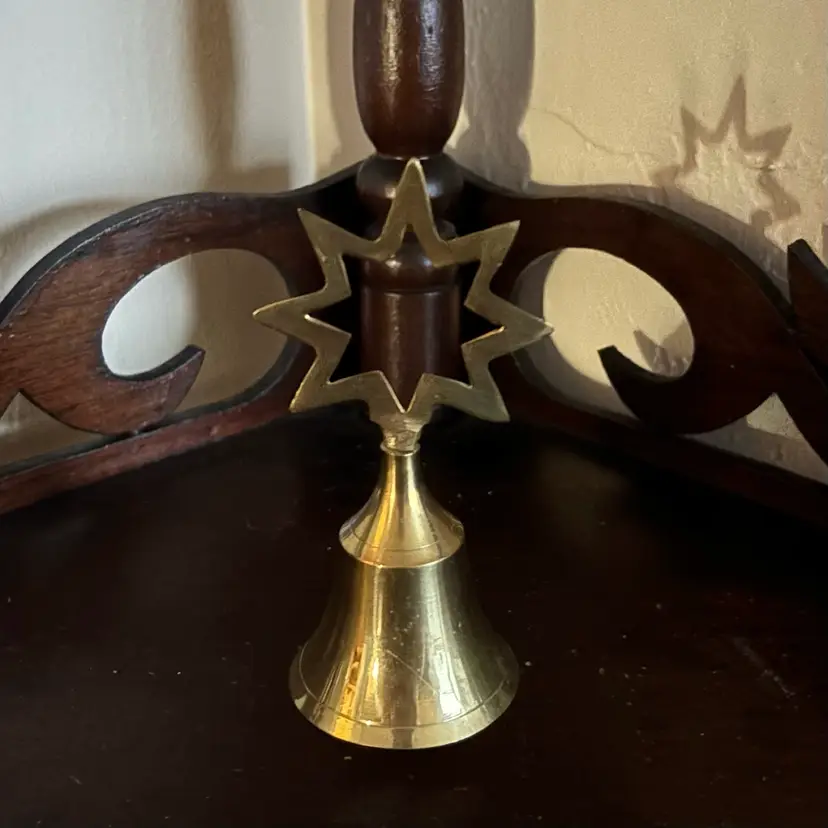 🐇Vintage Solid Brass Star Bell