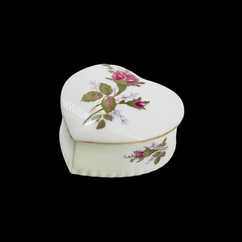 Heart Trinket BoxPink Moss Rose & Gold Trim Porcelain - Japan Springtime Easter Mother’s Day Summer Flowers Garden