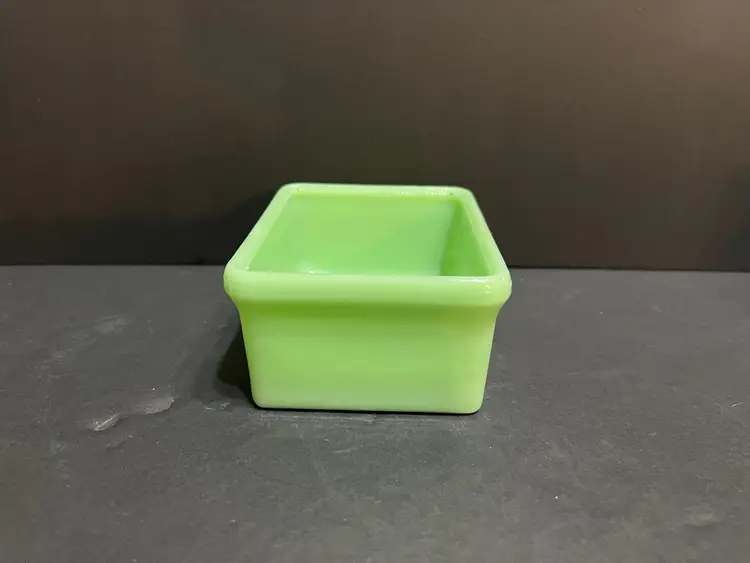 Jadeite Butter Dish, No Lid ~2.25” x 5” x 4”