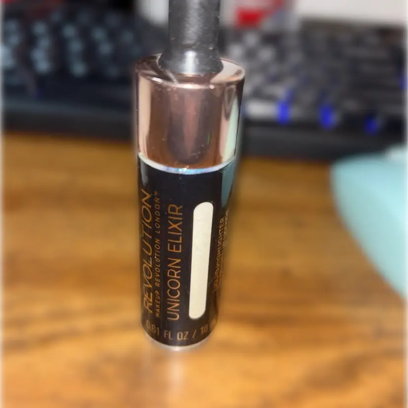 Revolution Make Up Revolution London, Unicorn Elixir, Liquid Highlighter, Illuminator