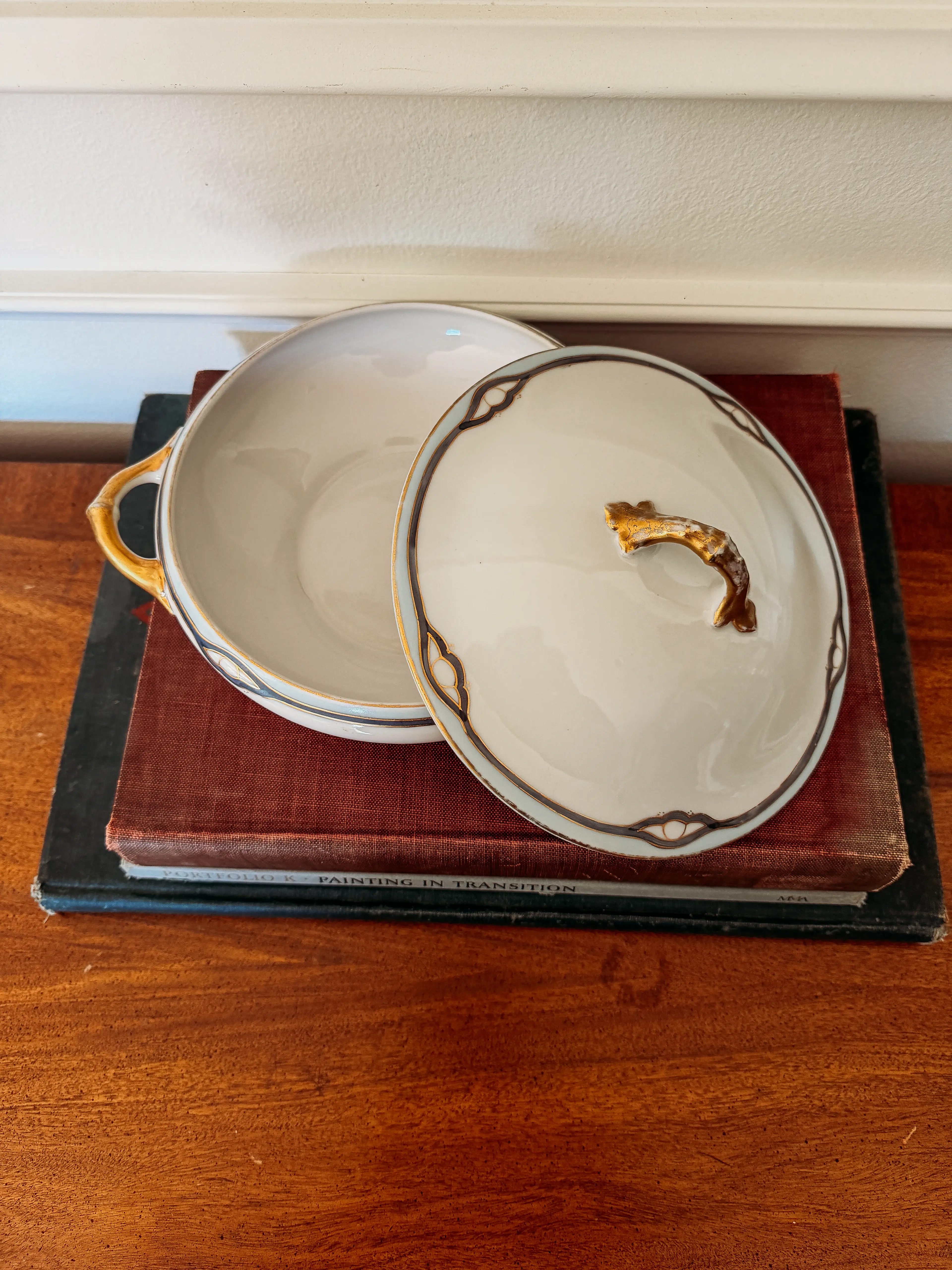 Image 3 of 4
