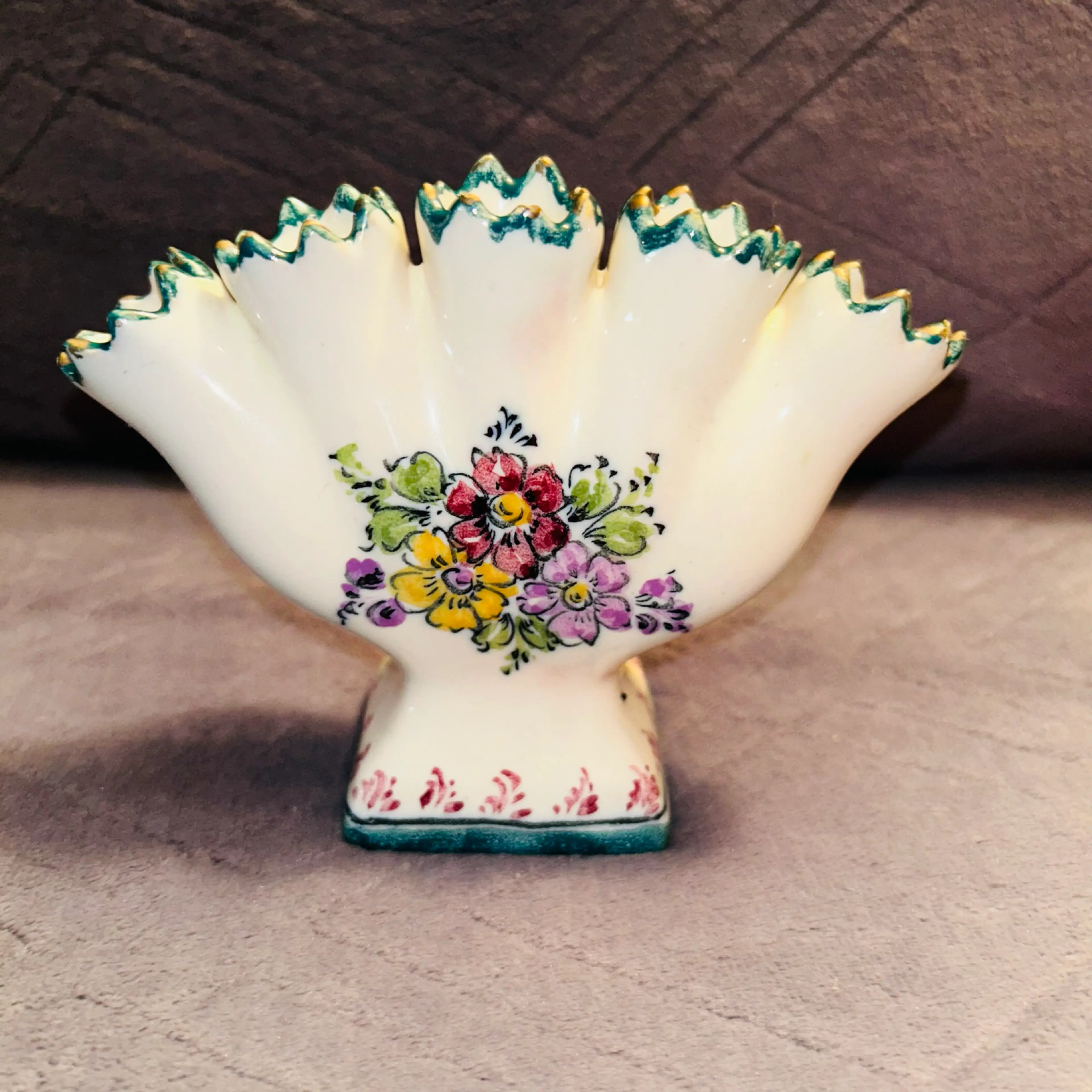 Image 1 of 7
