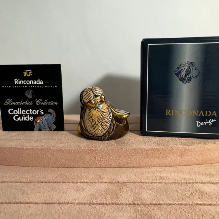 Artesania Rinconada #1728A Baby Walrus Gold Vintage Anniversary Collection Retired New in Box