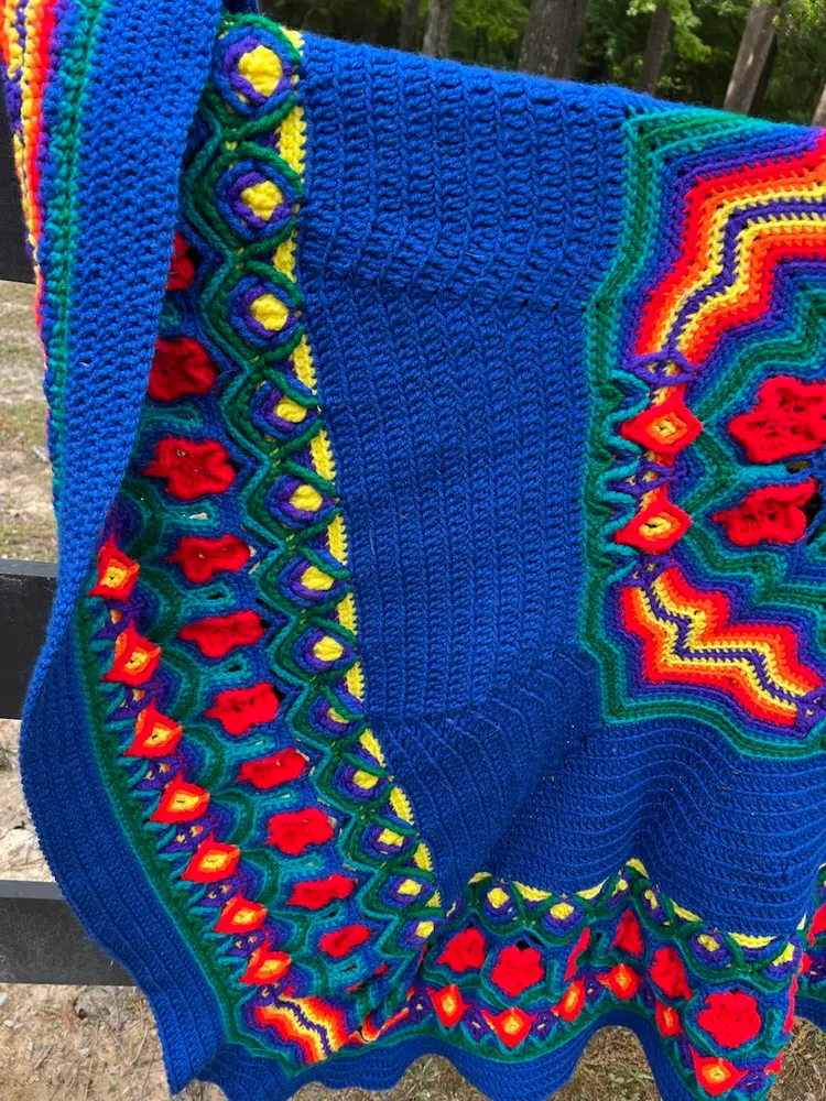 Vibrant!! Vintage Handmade Crochet Afghan 84”x57”