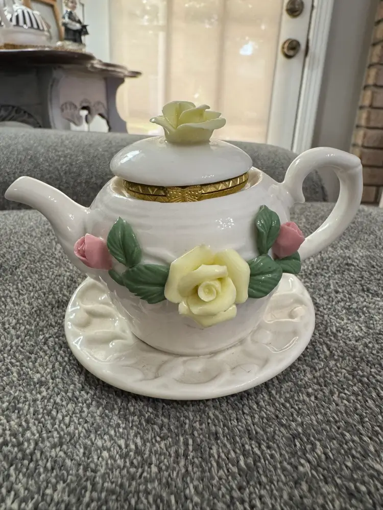 Porcelain Tea Pot Trinket Dish