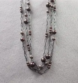 Mauve Faux Pearl Beaded Necklace