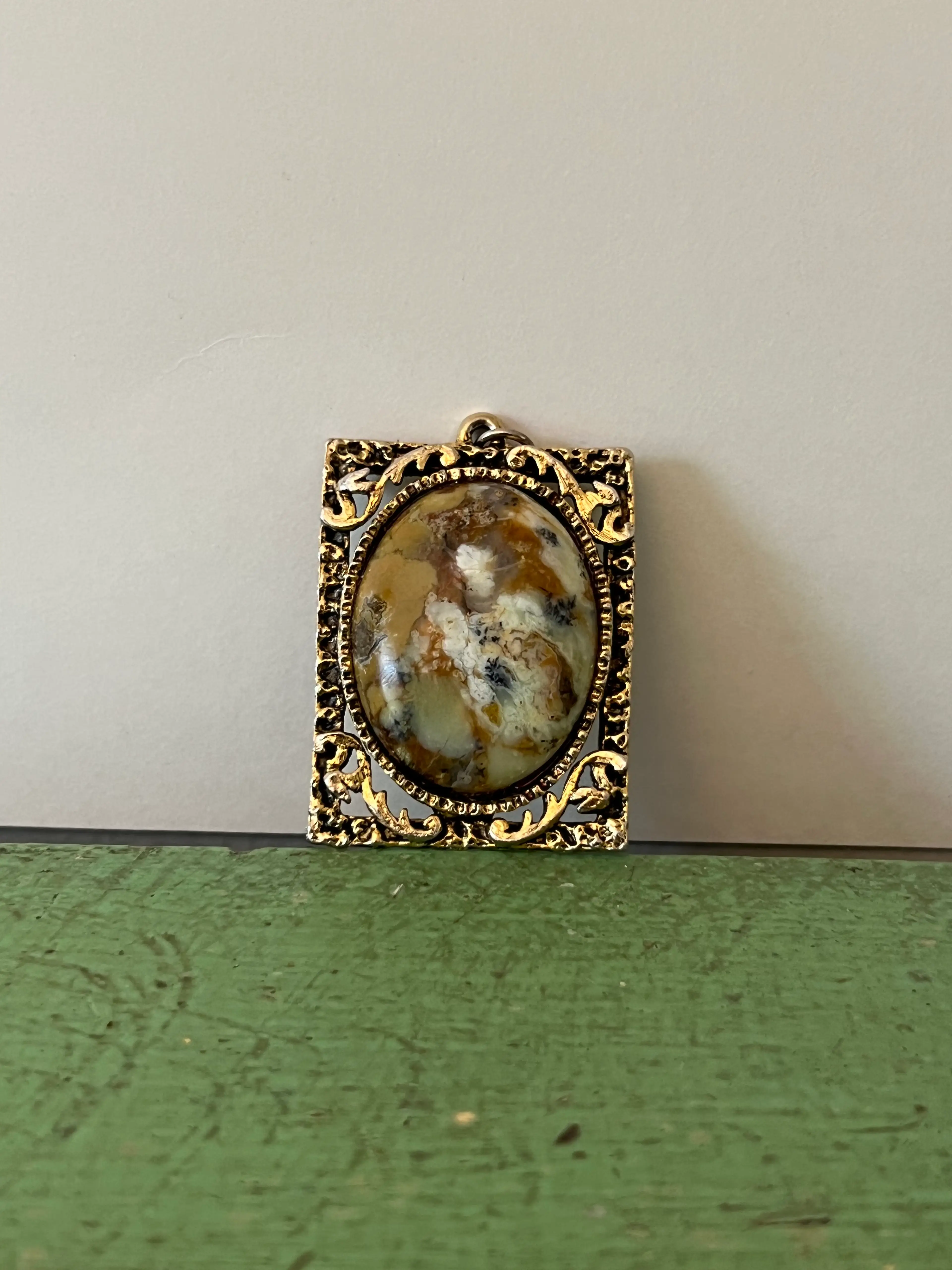 Image 2 of 6