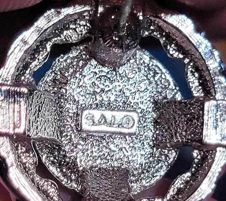 Elegant Rivoli Blue Swarovski and Silvertone Earrings Marked SAL