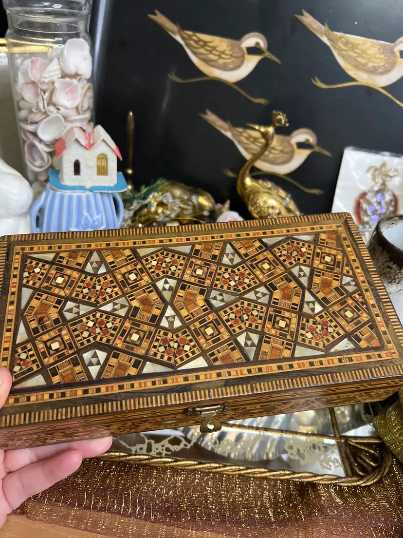 Livestream thumbnail