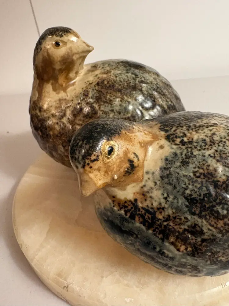 Vintage Mid Century Quail Ceramic Figurines Brown Black Speckle Japan