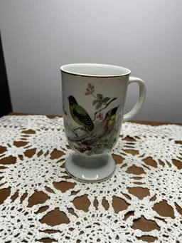 Vintage Made In Japan Porcelain Footed Song Bird @5” Tall Mug