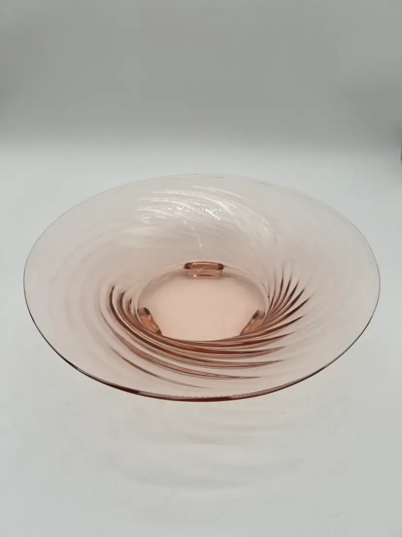 Vintage 1920’s Fostoria Spiral Optic Footed Glass Bowl