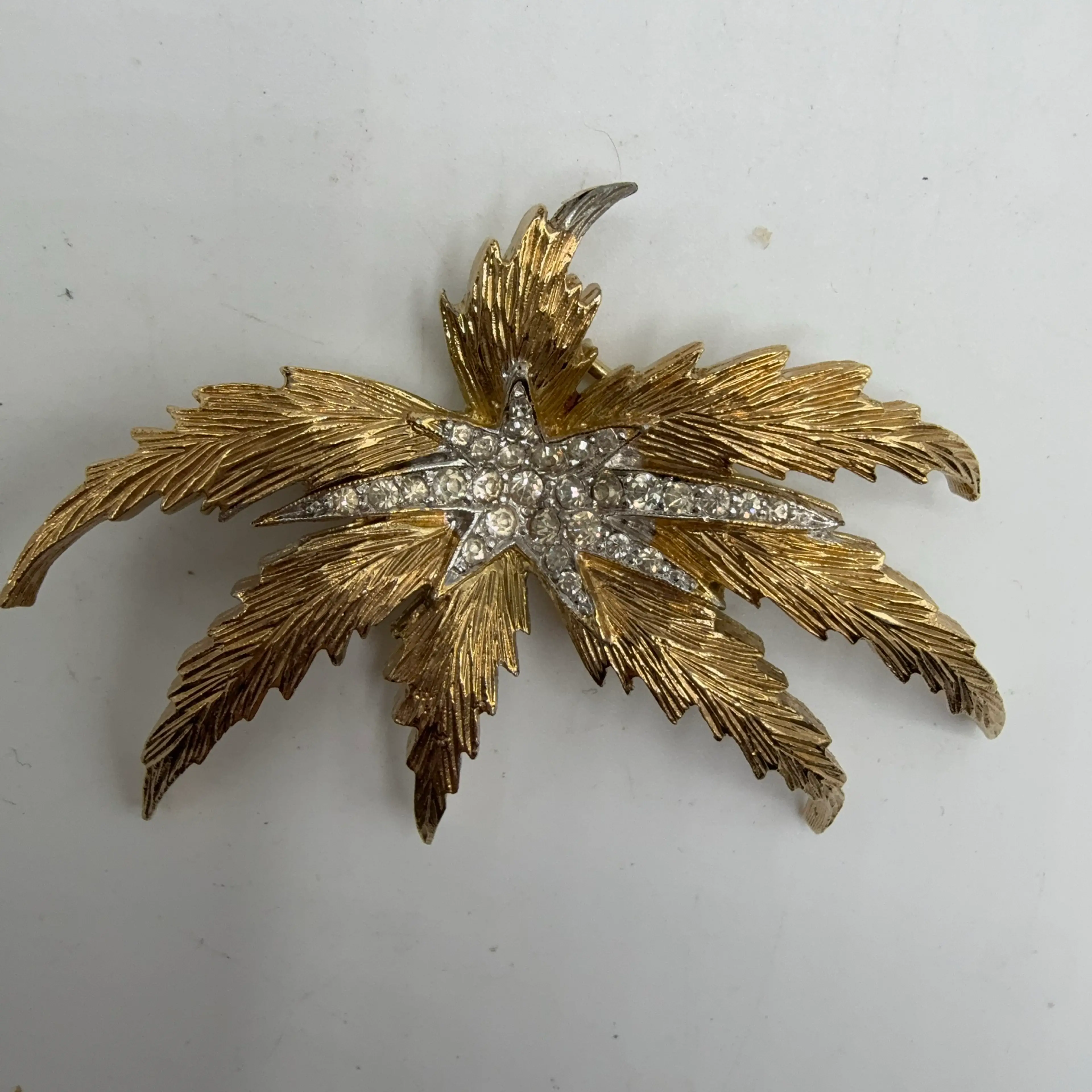 Image 2 of 4