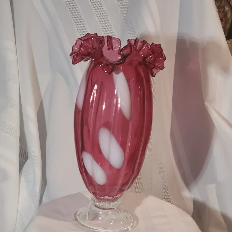 Beautiful Fenton Vase