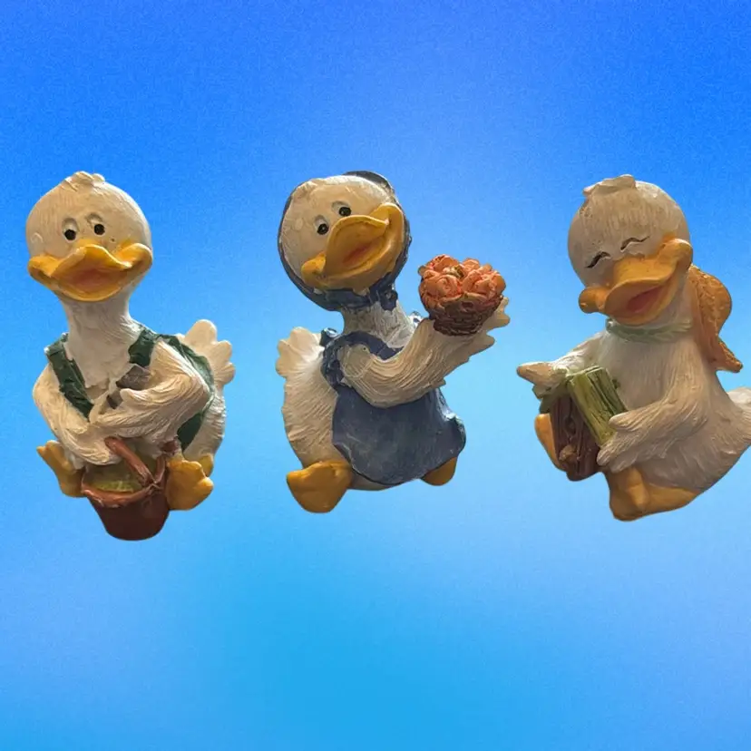 Set Of 3 Springtime Duckies -resin