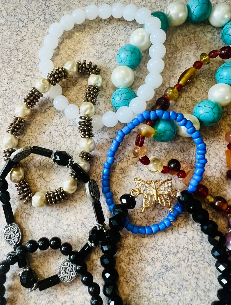 WOW! Twenty Five Bracelets For $25! 