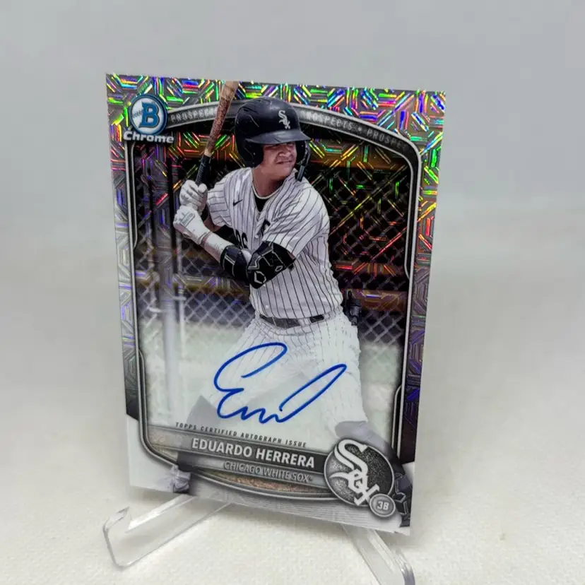 2025 Bowman Mega Box Baseball Eduardo Herrera MOJO Chrome Auto BMA-EH Chicago White Sox