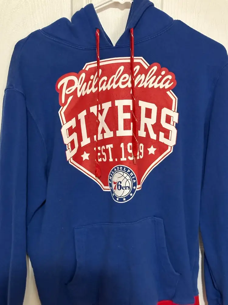 Philadelphia 76er’s Blue Hoodie Size Small