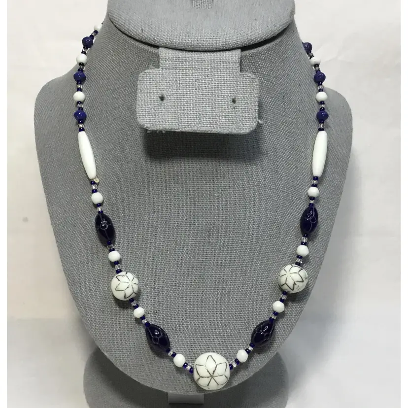 Cobalt blue and white, Cobalt blue and white, carved glass beaded necklace, 30 inches, no clasp
