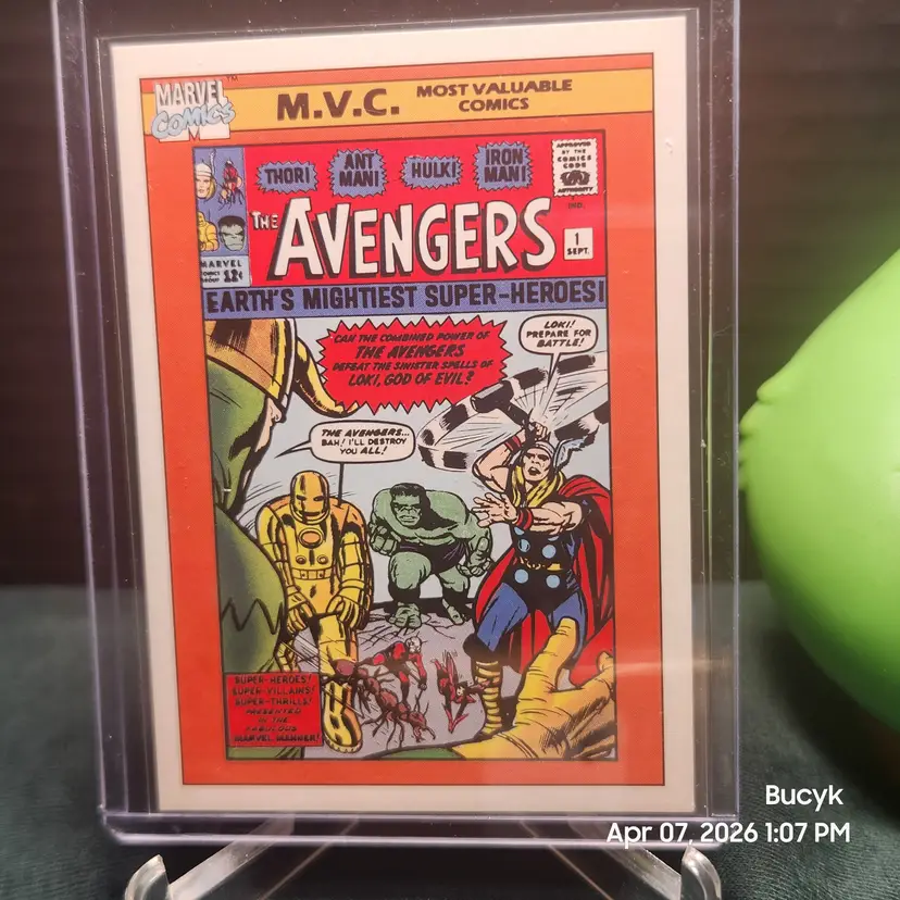 Marvel 1990 Universe - Avengers #1 #130