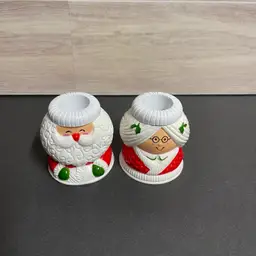Inv. 6006 Hallmark Santa And Mrs Claus Candle Holders