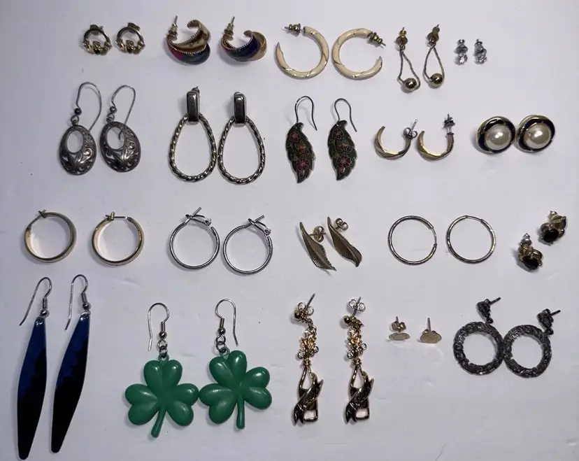 Earrings 20 Pair Lot Colorful Vintage 80’s & 90’s