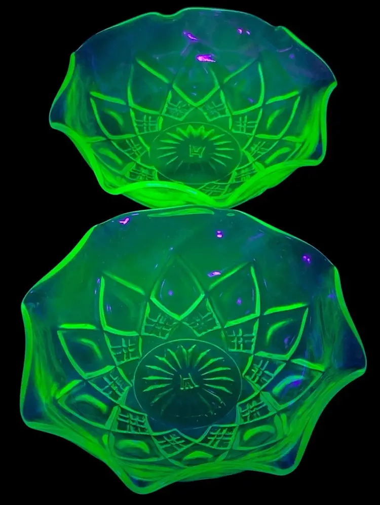 Vintage Hazel Atlas Uranium Vaseline Glass Lot of 2 Fruit Bowl Lotus Diamond