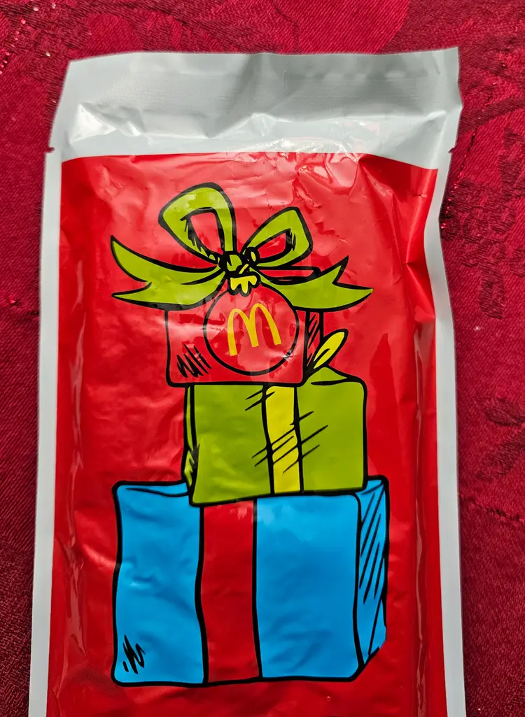 McDonalds 2025 Grinch Meal Socks- Pair Brand New Un Opened