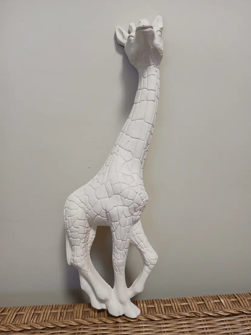 Homco Tall Giraffe Wall Decor