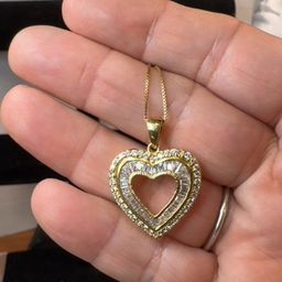 Jewelry In Pic