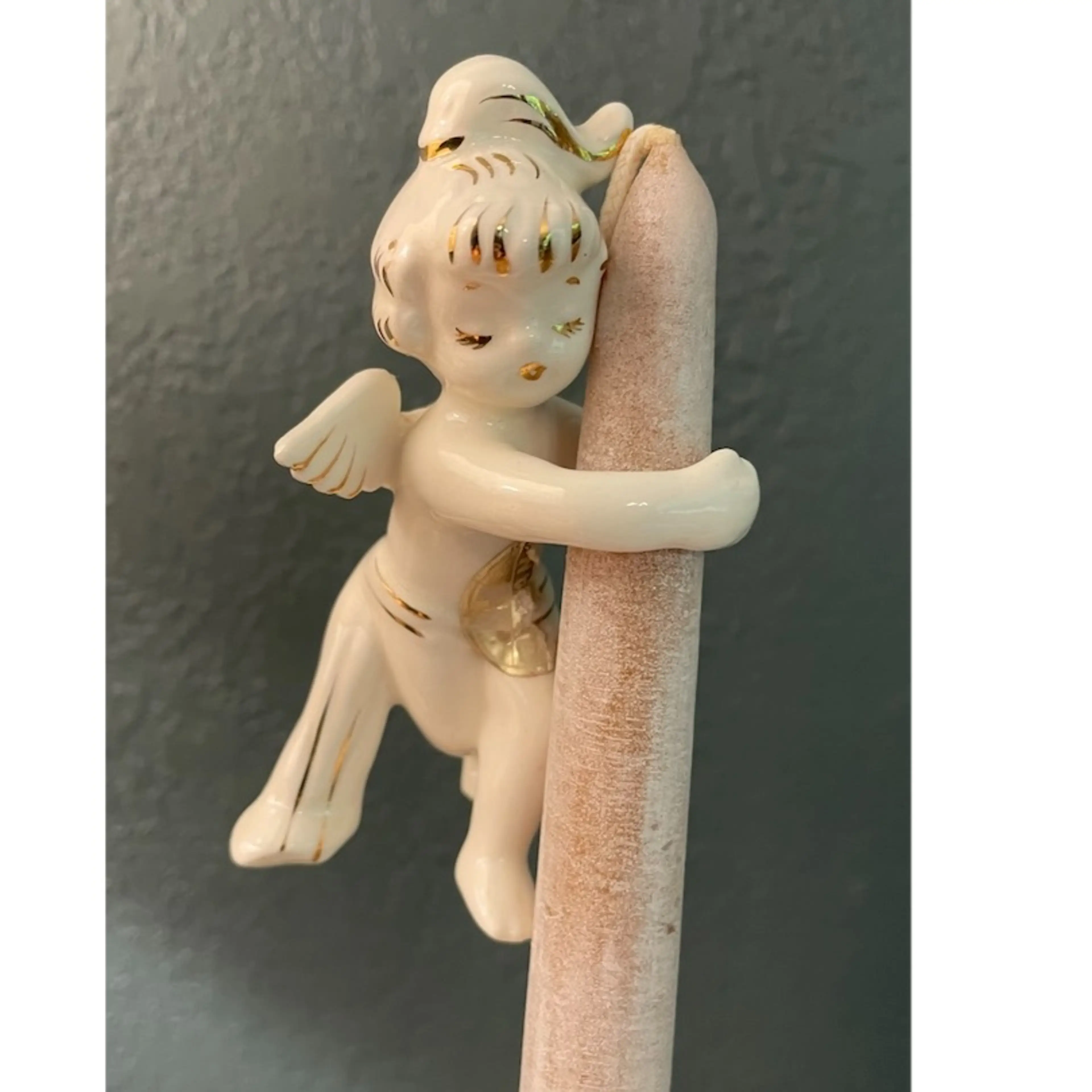 Image 2 of 10