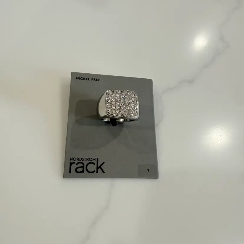 Nordstrom Rack Size 7 Silver Page Crystal Cz Ring Cute Band Style