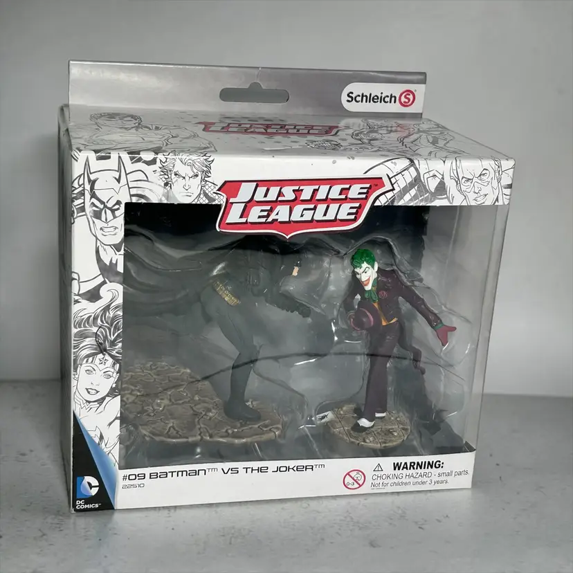 Schleich Justice League #09 Batman vs The Joker #22510 Collectible New