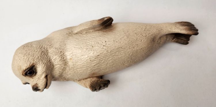 Sandicast White Seal Harp Pup Baby Fur Seal Figurine Universal Statuary 1994