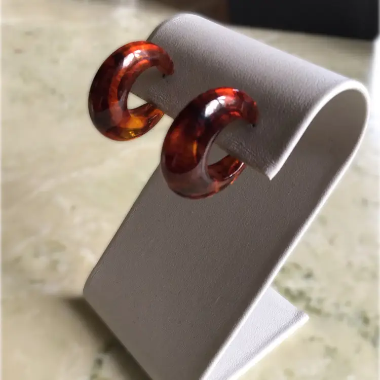 Vintage Trifari Faux Tortoise Shell Earrings