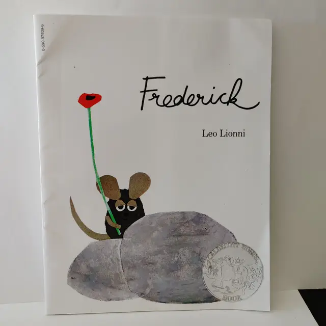 Frederick by Leo Lionni. Paperback. Like new.