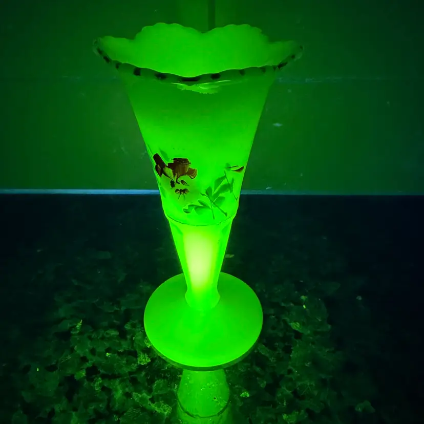 Vintage Custard Glass Hand Painted Art Glass URANIUM Footed Vase 6.25”