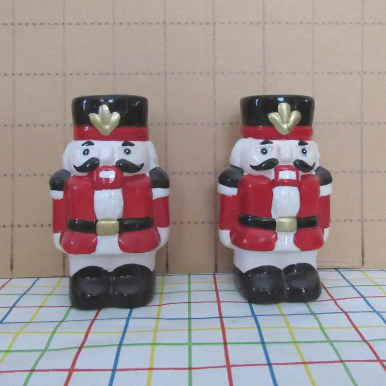 VTG Plastic Nutcracker Soldiers Salt & Pepper Shaker Sets
