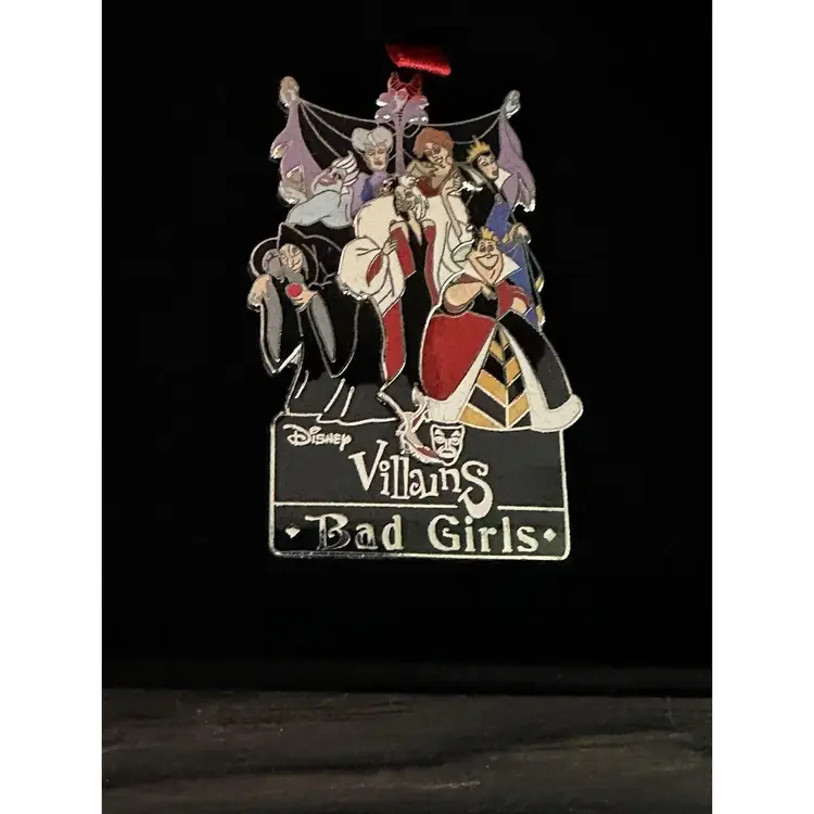 New Box Set Disney Villain’s Bad Girls Pin Set 2.5" x 1.5"