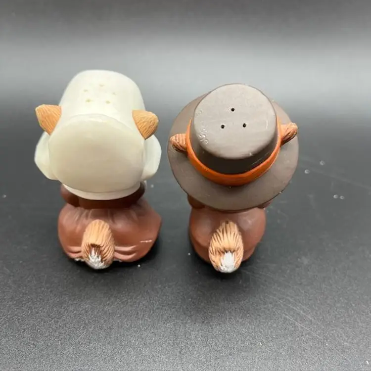 1980s Hallmark Thanksgiving Chipmunk Salt & Pepper Shaker Pilgrim Pair
