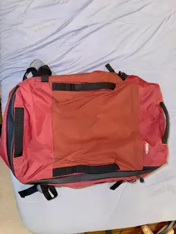 35 Liter Matador GlobeRider 35L Travel Backpack-Rare Color Garnet w/ Matador White Packing Cubes Included